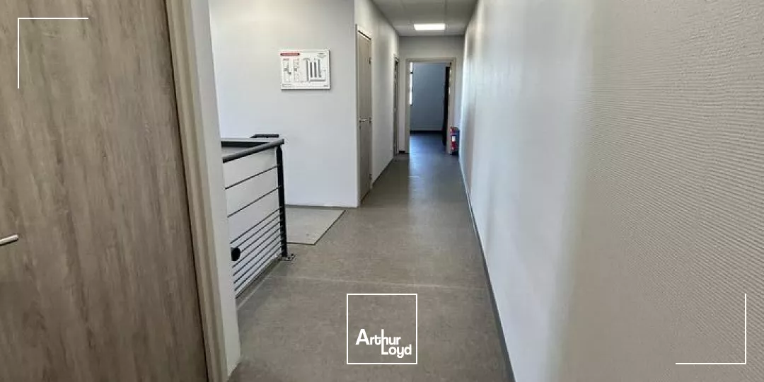 BUREAUX à LOUER de 127 m²