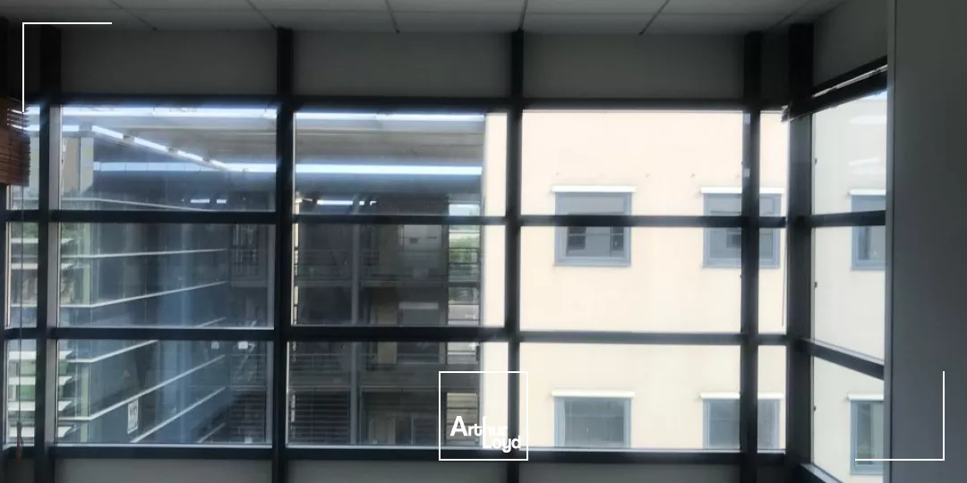 Avignon extra muros - Bureaux à louer 