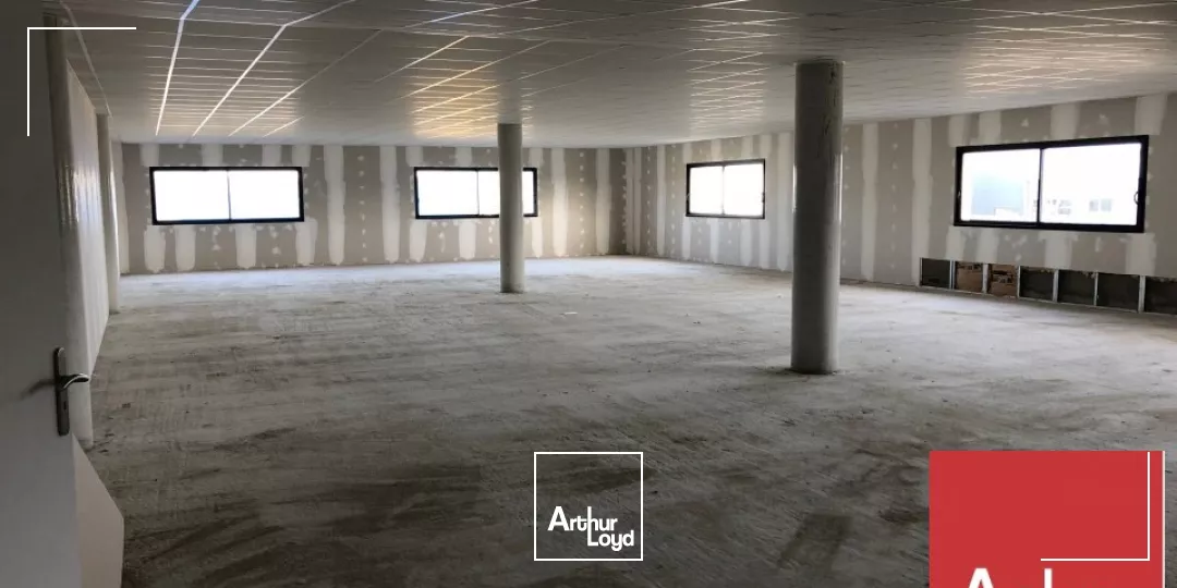 MONTÉLIMAR - ZAC PORTES de PROVENCE - A LOUER - PLATEAU DE BUREAUX NEUFS A AMÉNAGER DE 503 M2 DIVISIBLES