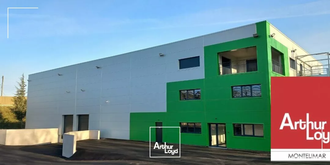 MALATAVERNE - A LOUER PLATEAU DE BUREAUX NEUFS AU PREMIER ETAGE AVEC PARKING