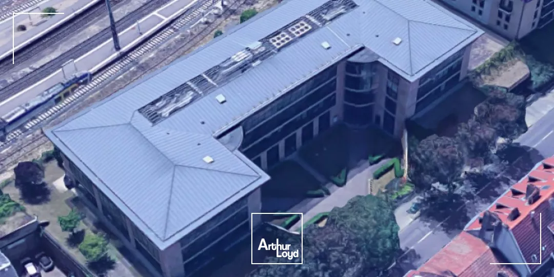 BUREAUX à LOUER de 1417.42 m²