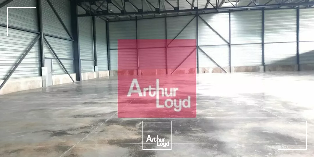 COURNON PROGRAMME NEUF A LOUER LOCAL ACTIVITE 392 M²