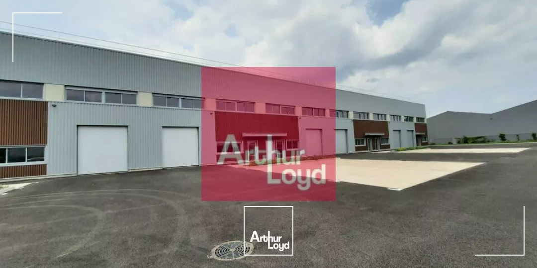 COURNON PROGRAMME NEUF A LOUER LOCAL ACTIVITE 392 M²