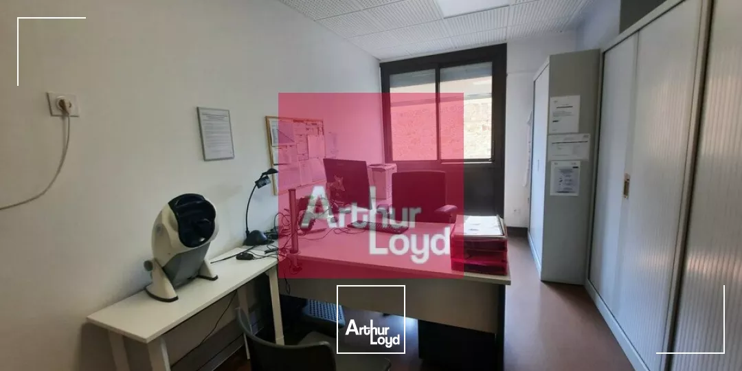 BUREAUX A VENDRE ISSOIRE 260M² - RDC