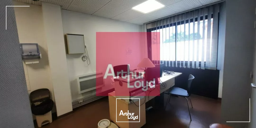 BUREAUX A VENDRE ISSOIRE 260M² - RDC