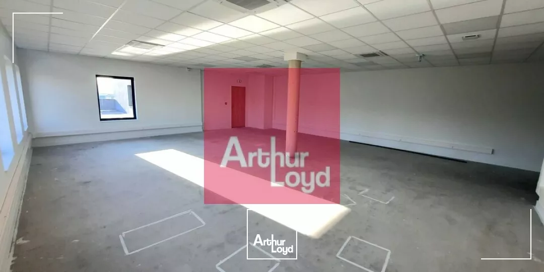 BUREAUX + TERRASSE A LOUER 95M² COURNON D'AUVERGNE PROGRAMME NEUF