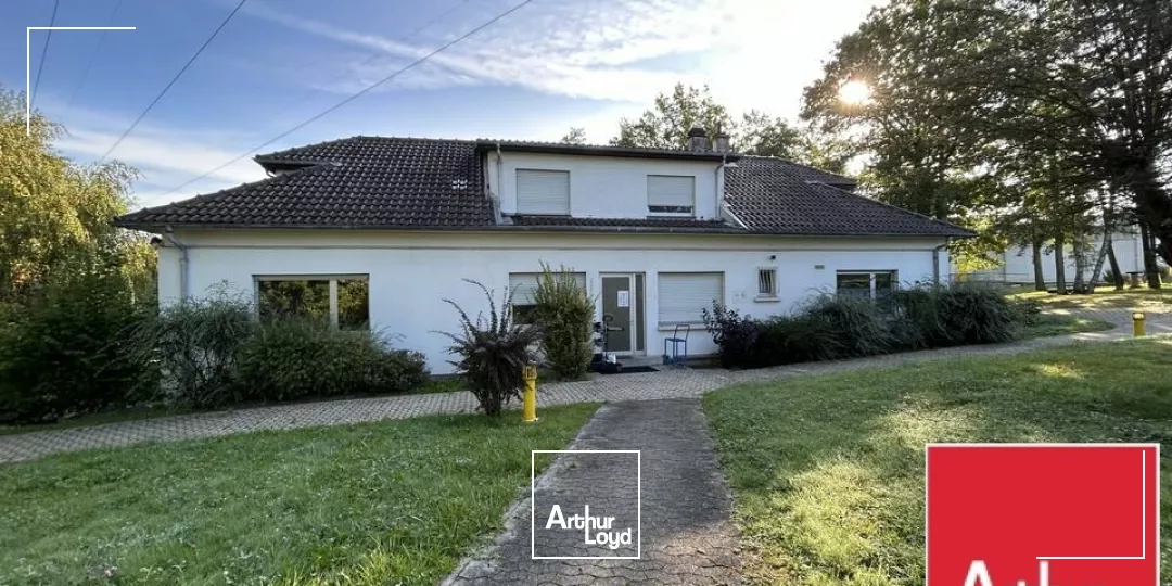 ENTREPOT - ATELIER à VENDRE de 8974 m²