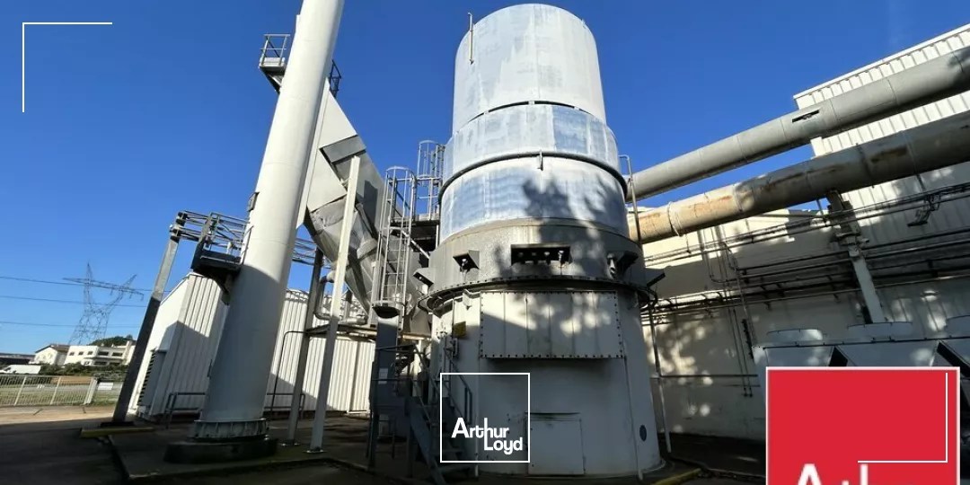 ENTREPOT - ATELIER à VENDRE de 8974 m²