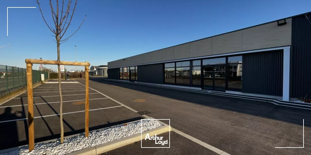 LOCAL COMMERCIAL à LOUER de 600 m²