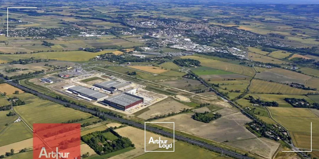 Terrains industriels à la vente à Castelnaudary de 2000 à 110000m²