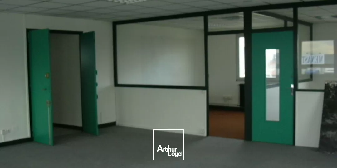 A vendre- Bureaux Zone Nord loué sur une partie