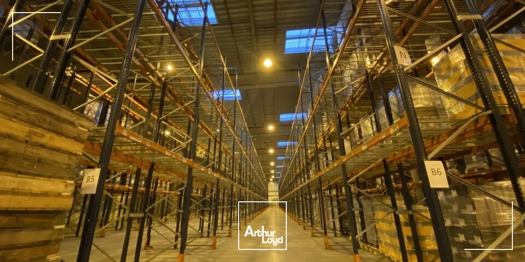 LE HAVRE ZI & PORTUAIRE - ENTREPÔT LOGISTIQUE 23 111 M2