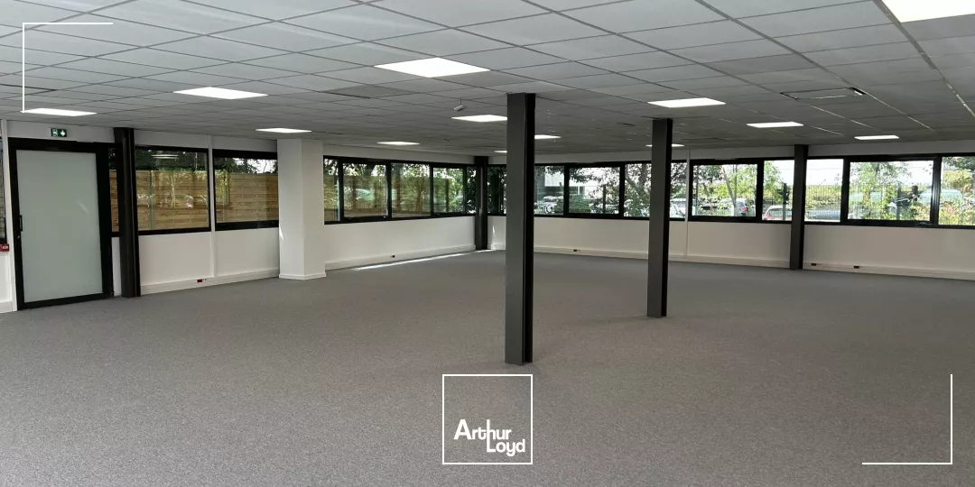 Plateau de bureaux disponibles à la location à Mérignac au sein de l'OIM Bordeaux Aéroparc