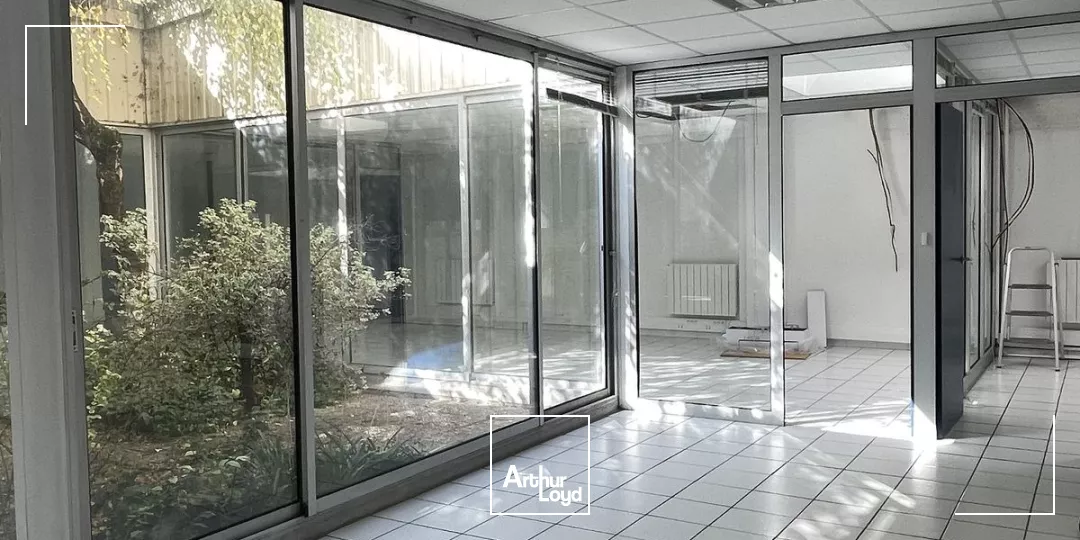 BUREAUX A LOUER SURFACE DE 60M² ET 200M² SECTEUR ESPLANADE GRENOBLE