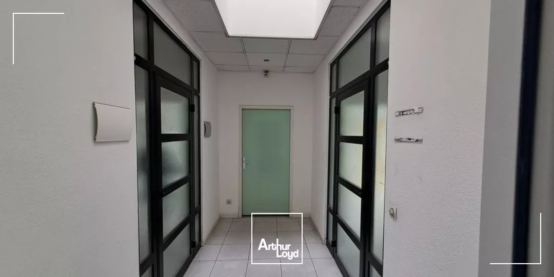 ENSEMBLE DE BUREAUX DE 30M² SECTEUR BOUCHAYER VIALLET GRENOBLE