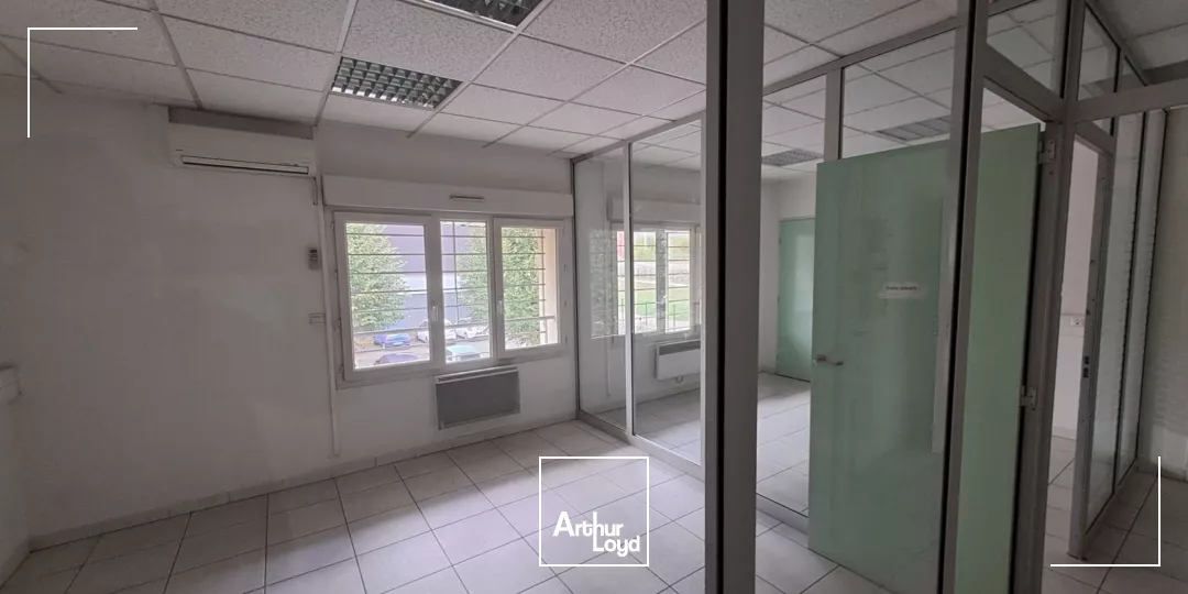 ENSEMBLE DE BUREAUX DE 30M² SECTEUR BOUCHAYER VIALLET GRENOBLE