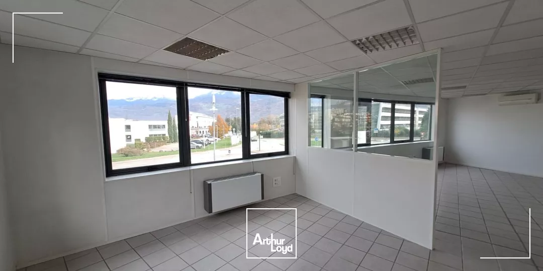 BUREAUX 514M² A LOUER SECTEUR INOVALLEE MONTBONNOT