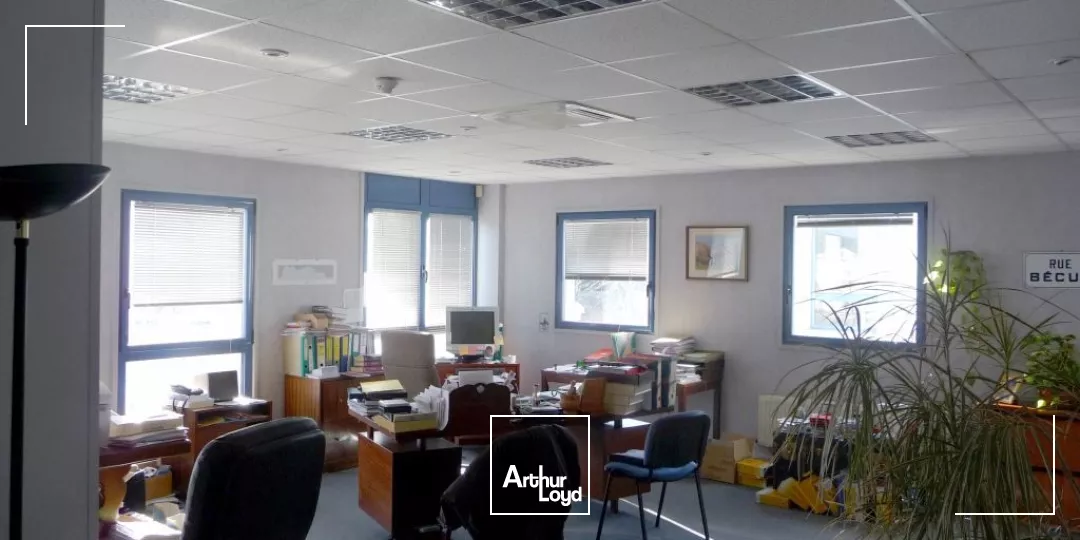 Bureaux à louer à CROISSY SUR SEINE 78290