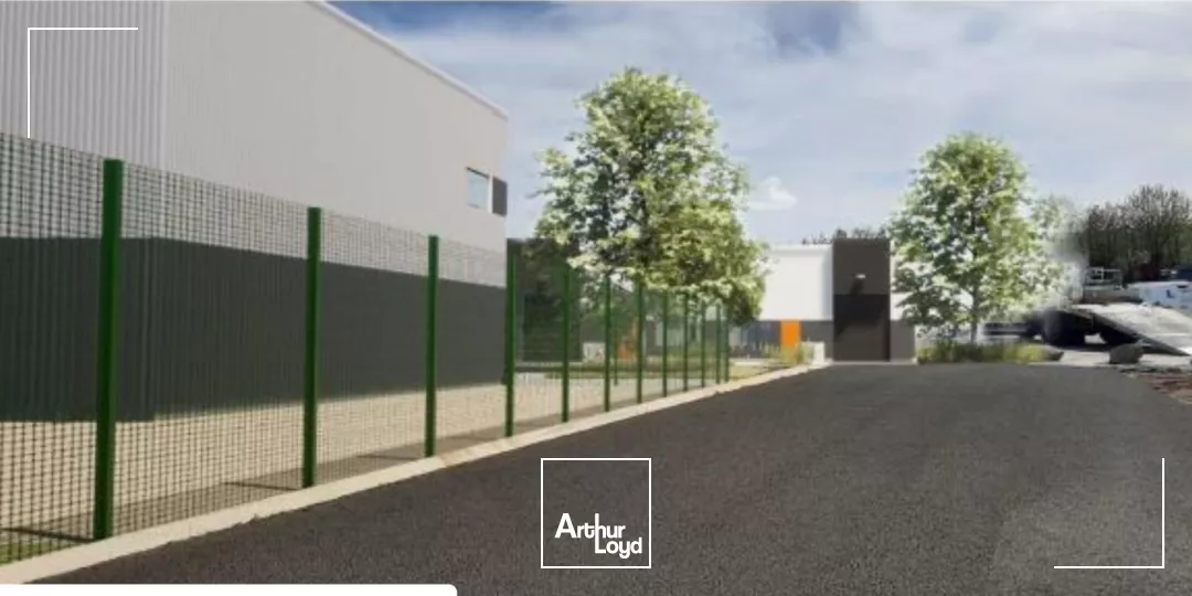 A VENDRE-A LOUER LOCAUX ST NAZAIRE BRAIS 150 M2