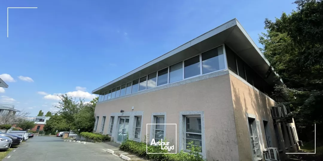 Proche Saint Germain en Laye - Bureaux à louer