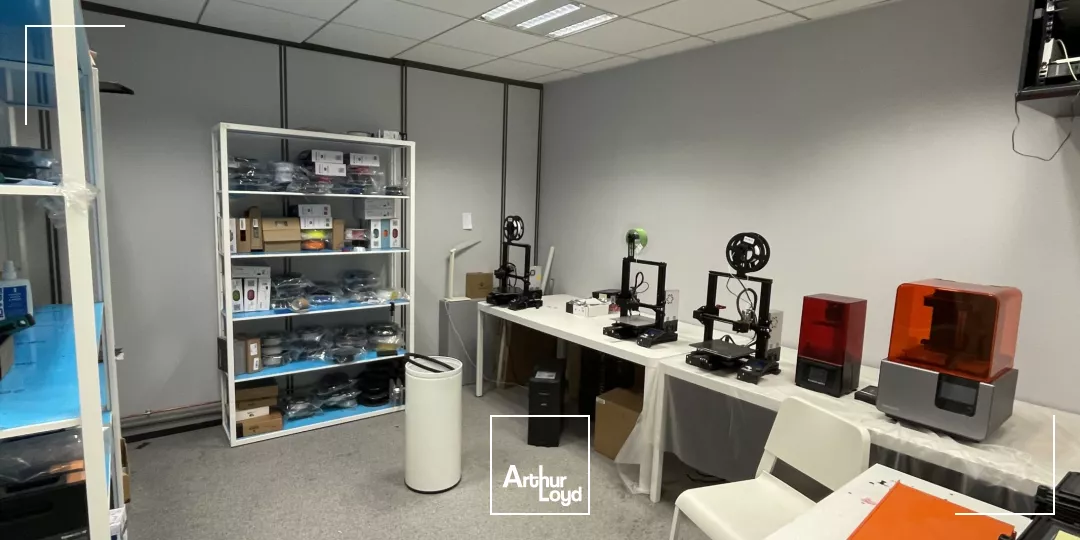 Proche Saint Germain en Laye - Bureaux à louer