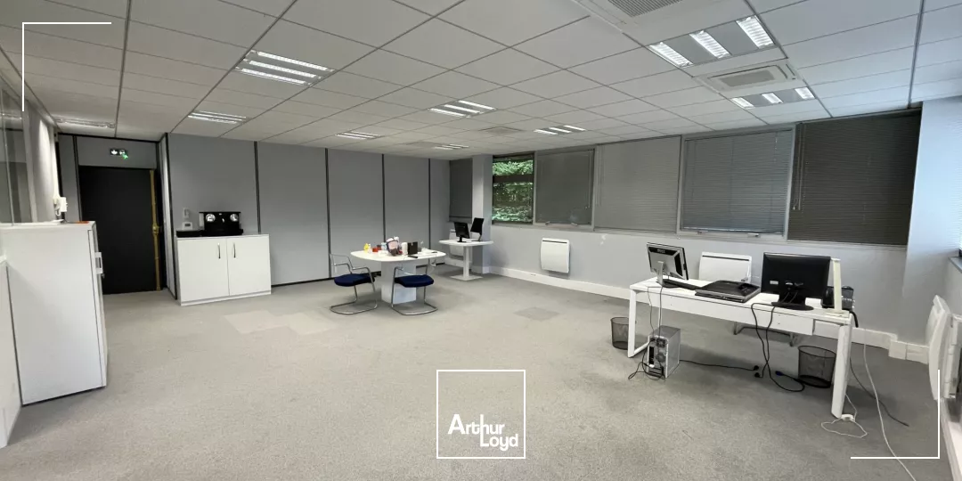 Proche Saint Germain en Laye - Bureaux à louer