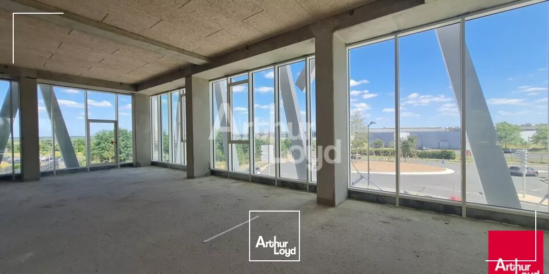 ANGERS PROCHE CENTRE BUREAUX DE 541 M² A VENDRE