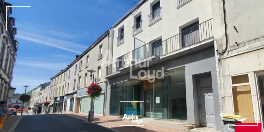 Cholet centre ville local commercial de 379 m² à louer
