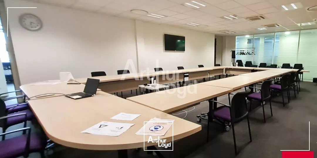ANGERS ORGEMONT BUREAUX DE 1 643 M² A LOUER
