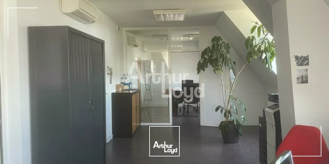 BLOIS CENTRE - LOCATION BUREAUX A PARTIR DE 42 M² 