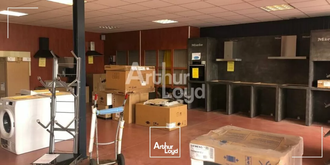 ROMORANTIN - A LOUER - LOCAL COMMERCIAL DE 525 M²