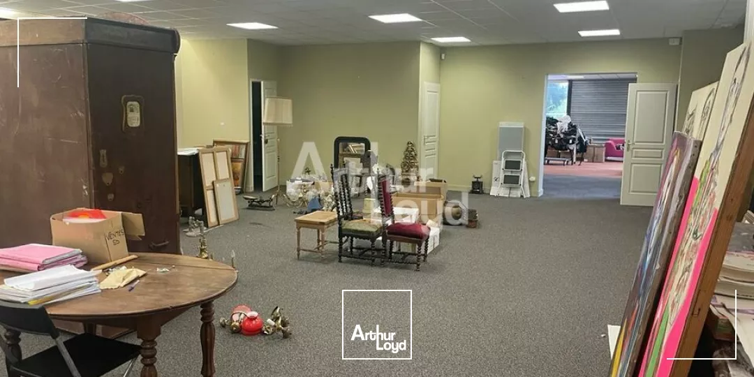 ROMORANTIN - VENTE LOCAL D'ACTIVITE DE 400 M² - PROCHE A85