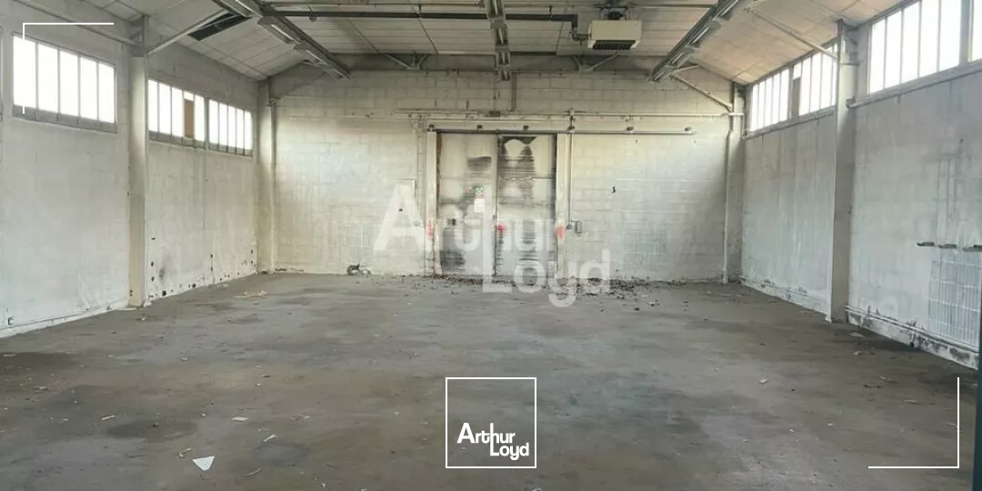 BLOIS NORD ZI - LOCATION ATELIERS DE 24 M², BOX DE 6 A 12 M³, LOCAL D'ACTIVITÉ DE 240 M² - STOCKAGE