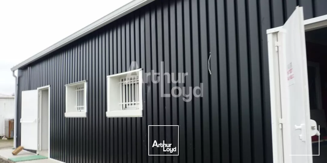 BLOIS NORD - A VENDRE - LOCAL D'ACTIVITE de 150 m²