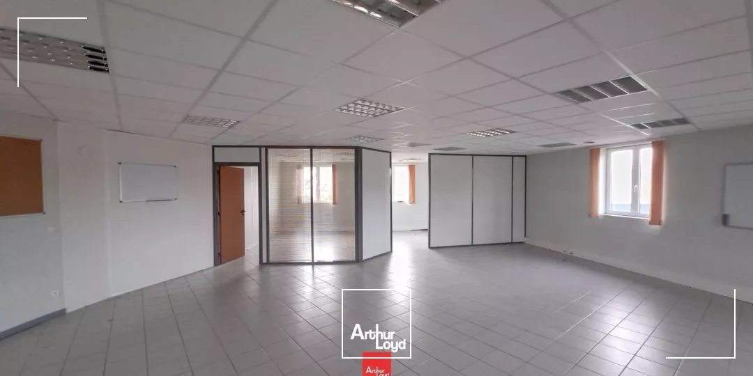 A LOUER BUREAUX 102M² 1ER ETAGE CENTR'ALPES MOIRANS