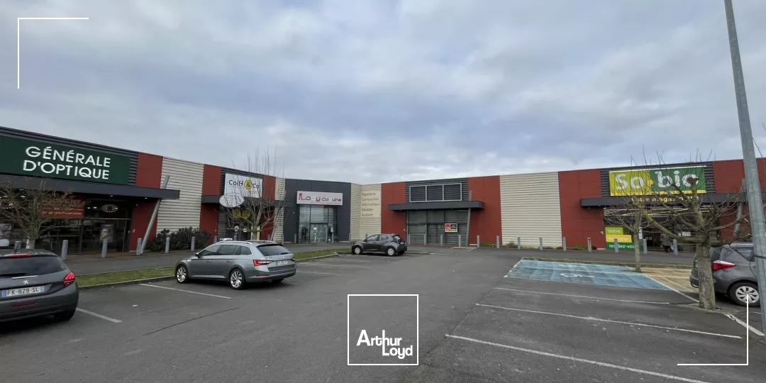Local commercial 538 m2 à louer retail park à Pithiviers