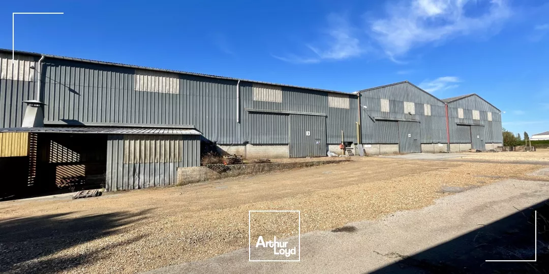 Locaux d'activité à vendre à VERNEUIL SUR AVRE 27130