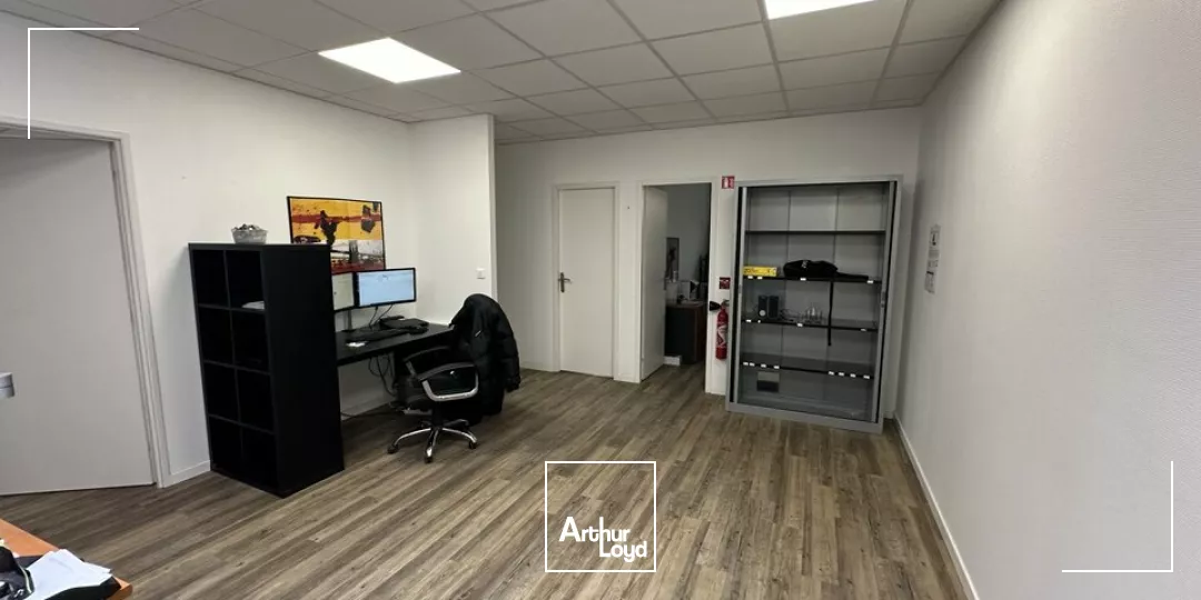 Bureaux d'environ 129 m2 (SUB) - REIMS FARMAN