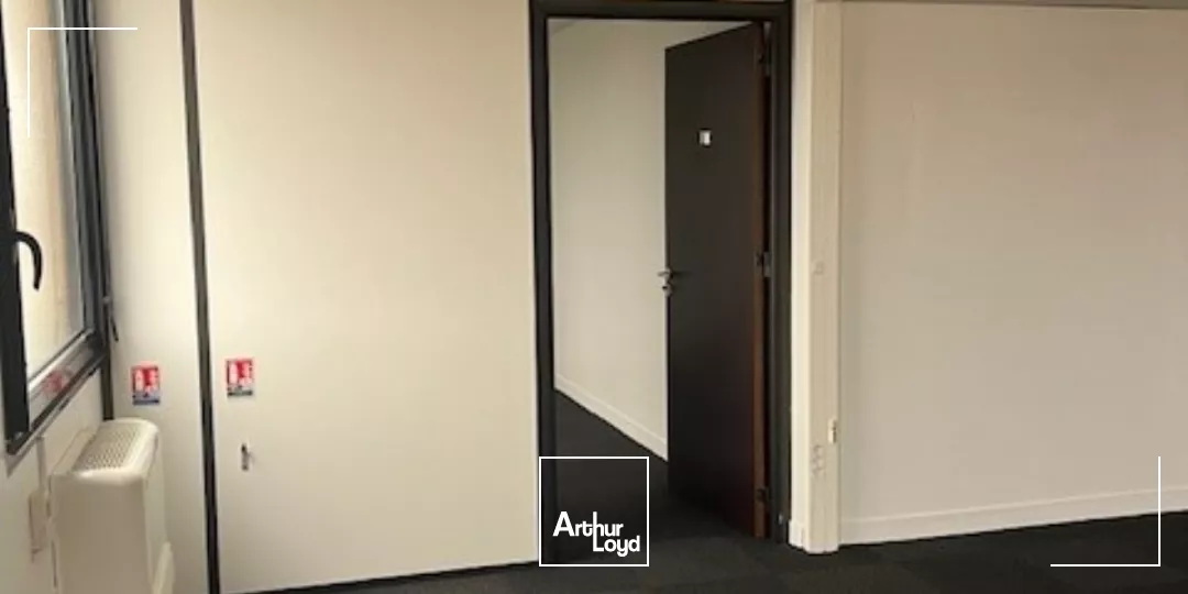 Bureaux à louer à GUYANCOURT 78280