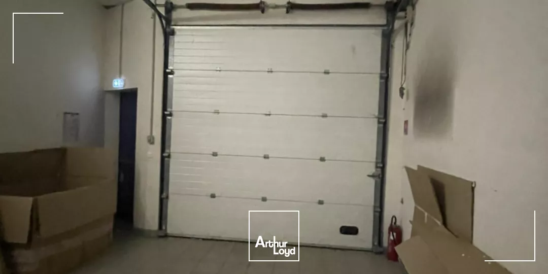 Bâtiment indépendant Axe Nantes Vannes 