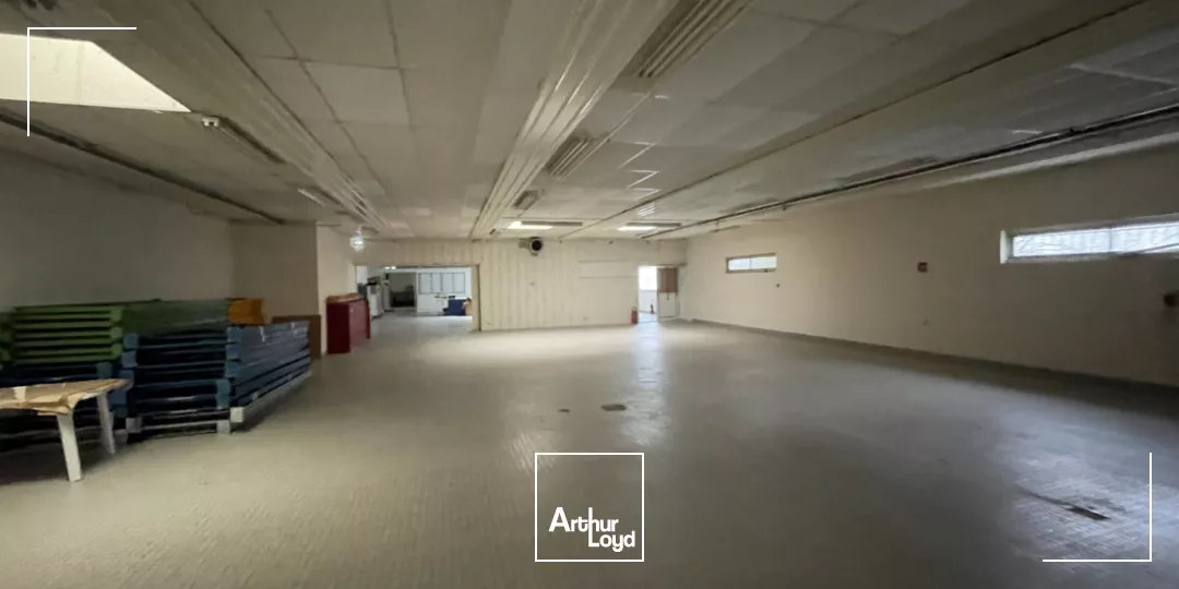 Bâtiment indépendant Axe Nantes Vannes 