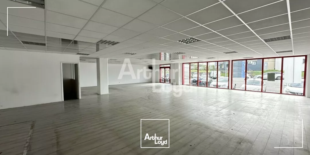 BELLE VISIBILITE - EN PLEIN COEUR DE LA ZI SUD EST