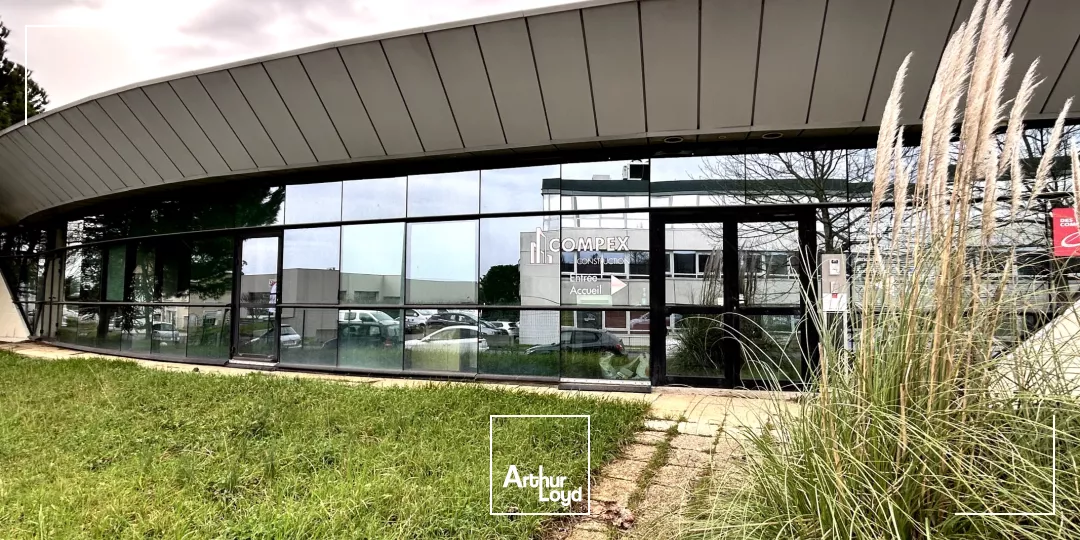 EXCLUSIVITÉ - Bureaux de 550 m² à louer à Lormont - ZA La Gardette - proche A10
