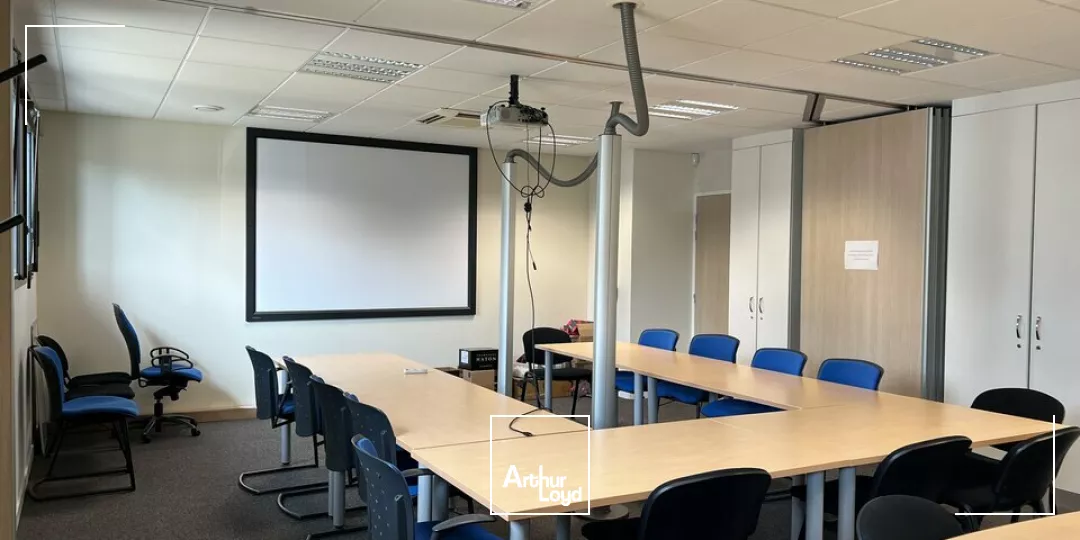 A louer Bureaux commerciaux - 173 m² - Tours proche Gare