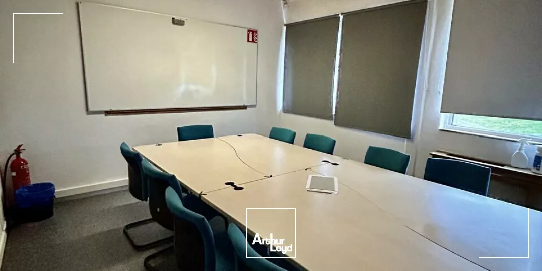 BUREAUX à LOUER de 115 m²