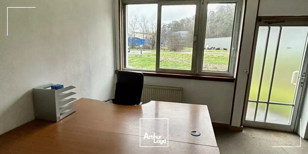 BUREAUX à LOUER de 115 m²