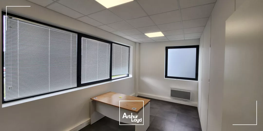 Bureaux à louer à CORMEILLES EN PARISIS 95240