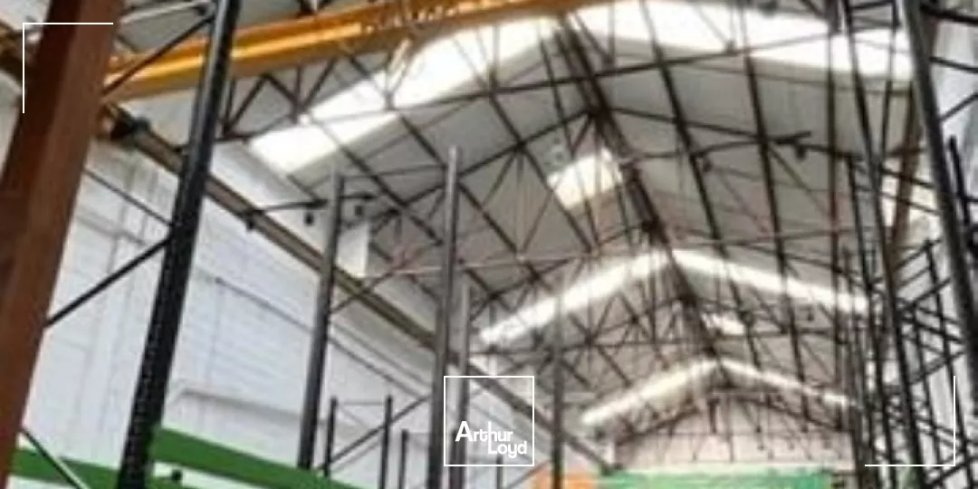 Locaux d'activité à louer à EPINAY SUR SEINE 93800