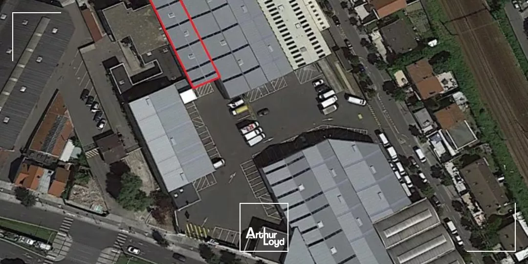 Locaux d'activité à louer à EPINAY SUR SEINE 93800