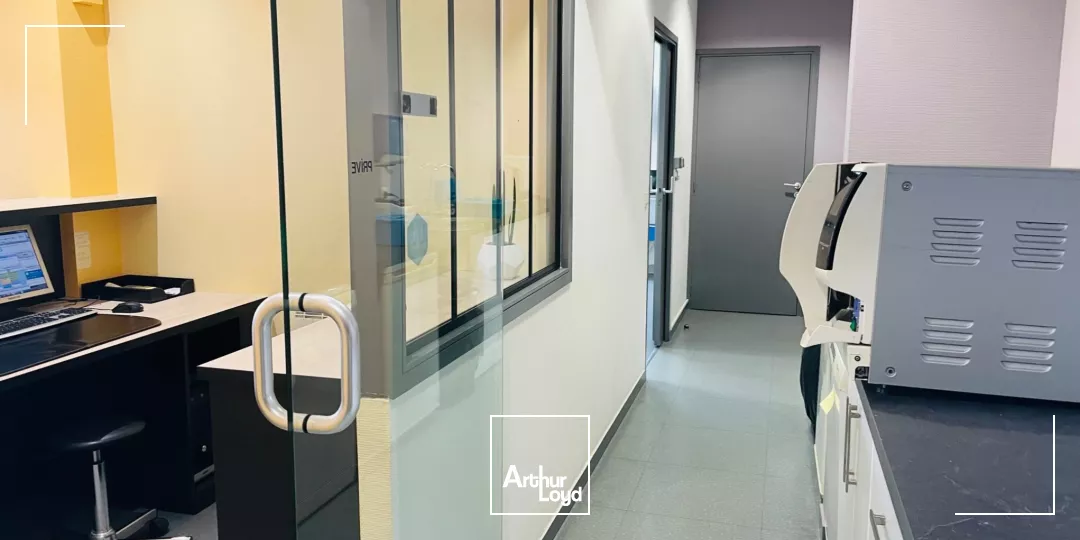 A LOUER LOCAL ST NAZAIRE 82M2 CENTRE VILLE